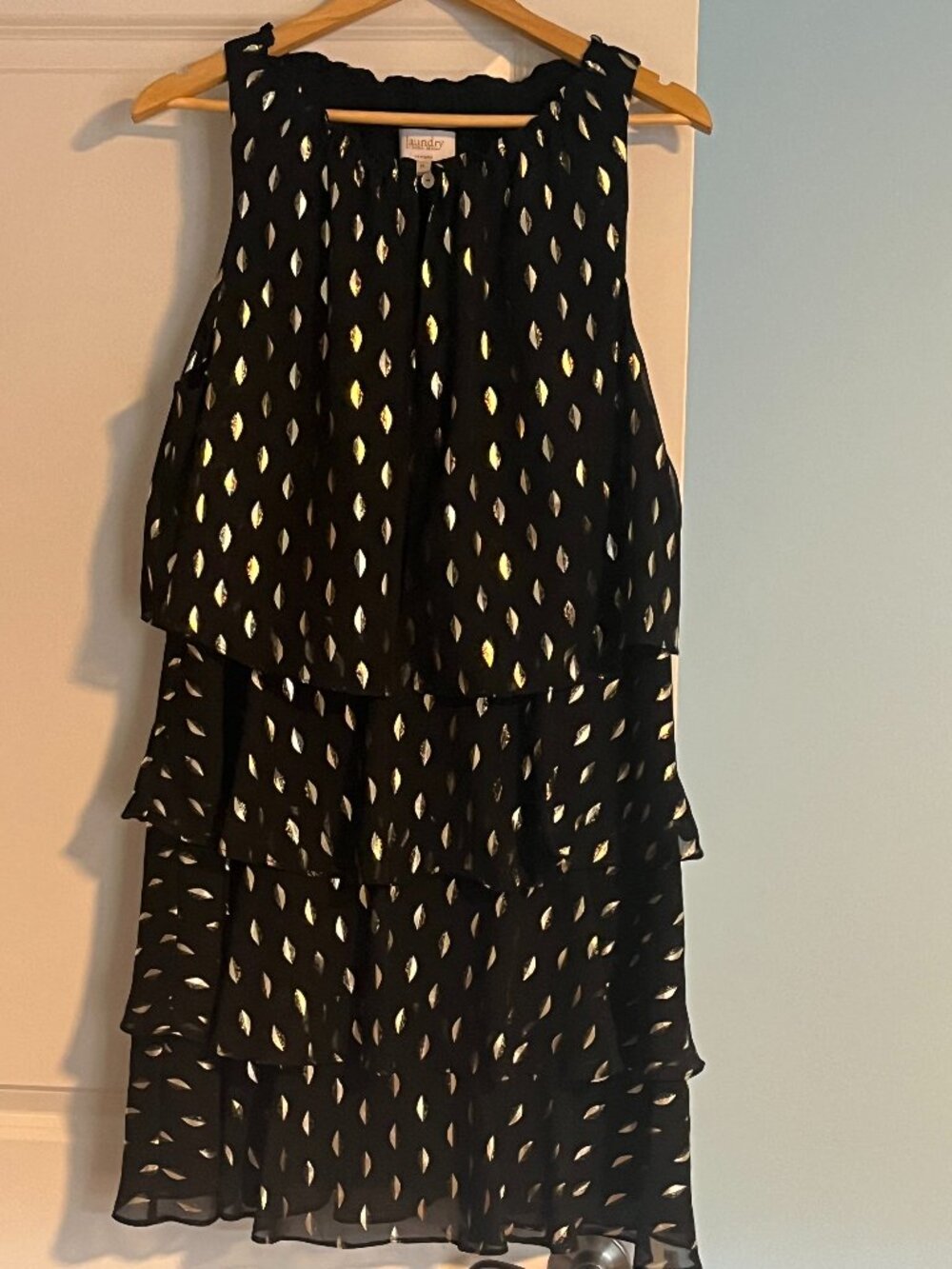 Laundry by Shelli Segal Black & Gold Metallic Tiered Ruffle Dress - Size 14